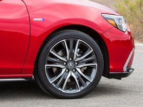 Acura RLX
