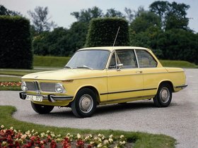 02 (E10)