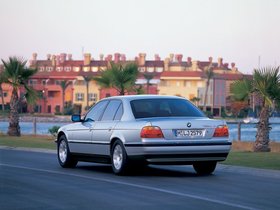 სედანი