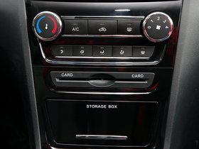 Sedan