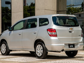 Minivan
