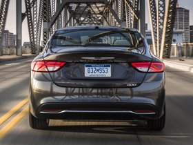 Chrysler 200