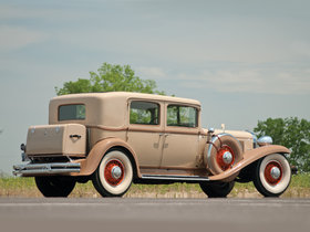 Sedan