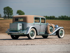 Sedan