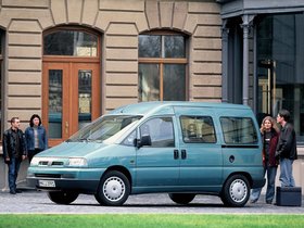 Minivan