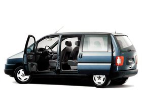 Minivan