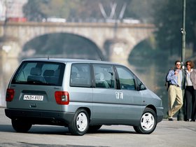 Minivan