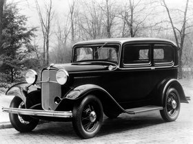 V8