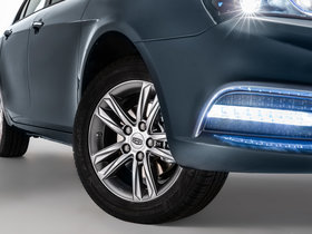 Geely Emgrand 7