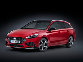 i30