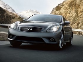 Infiniti Q60