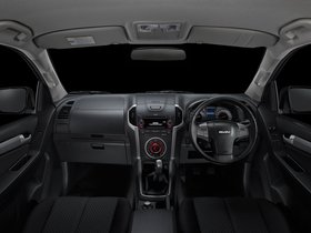 Isuzu MU-X