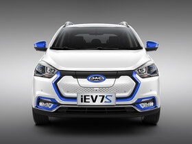 JAC iEV7S