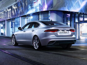 Sedan