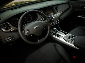Kia Quoris