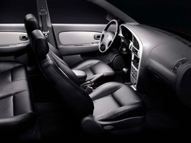 Kia Shuma
