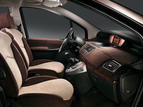 Minivan