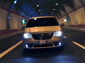 Lancia Voyager