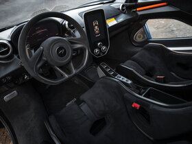 McLaren Senna