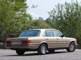 Sedan
