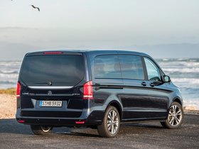 Minivan