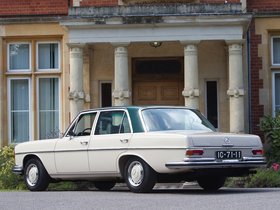 Sedan