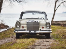 Mercedes-Benz W111