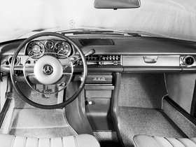 Sedan