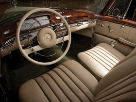 Mercedes-Benz W128