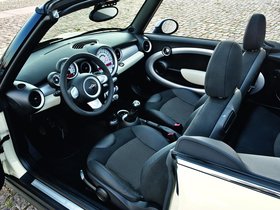 MINI Cabrio