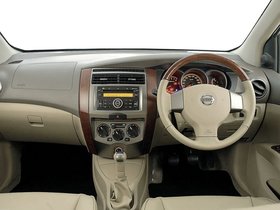 Nissan Livina