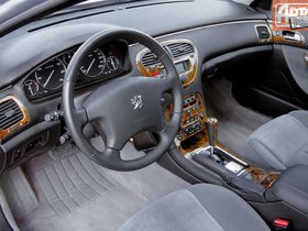 Peugeot 607