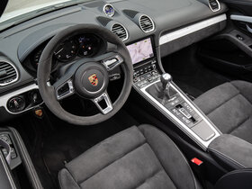 Porsche 718 Spyder 982