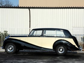 Rolls-Royce Silver Wraith