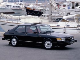 Saab 900