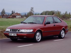 900