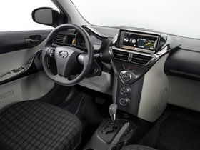 Scion iQ