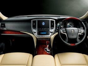 Toyota Crown Majesta
