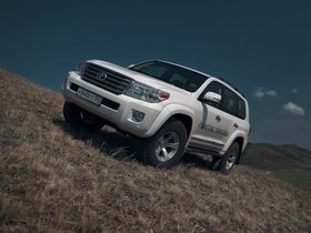 Land Cruiser