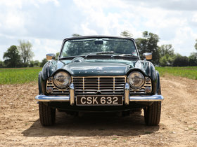 Triumph TR4