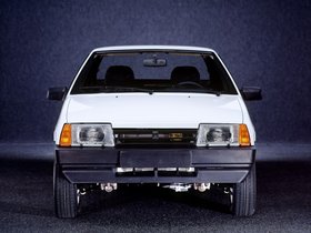 Sedan