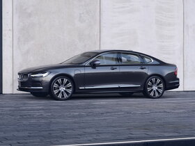 S90
