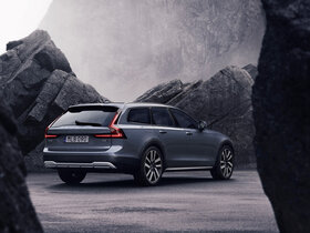 Volvo V90 Cross Country
