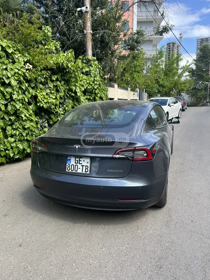 Tesla Model 3, миниатюра 4