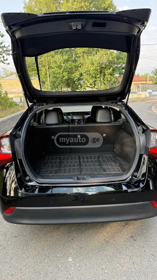 Toyota Prius, миниатюра 9