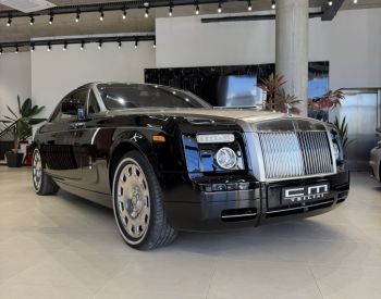 Rolls-Royce Phantom 