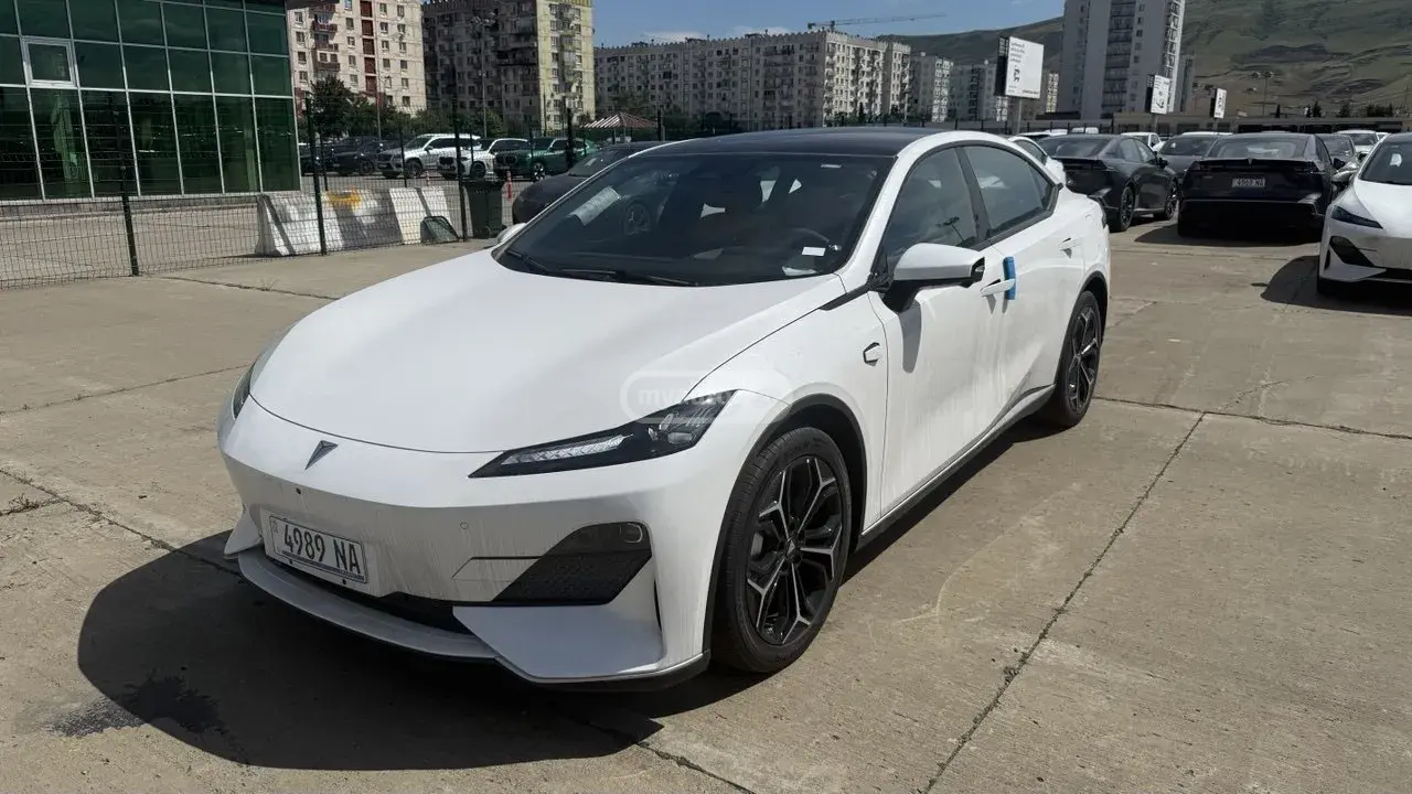 Changan Deepal SL03 