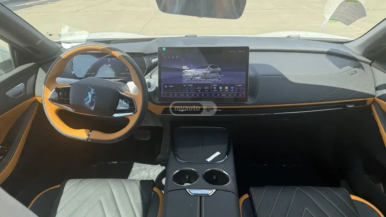 Changan Deepal SL03 