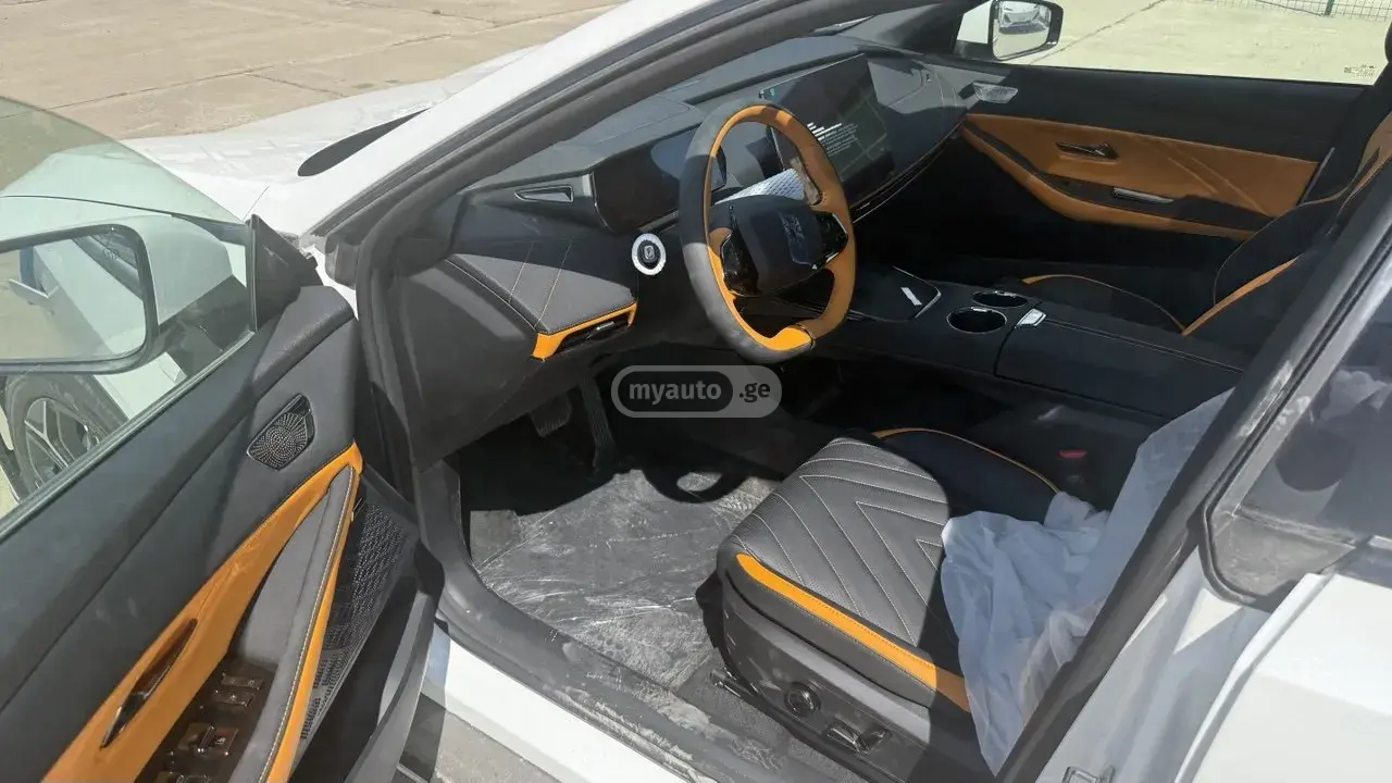 Changan Deepal SL03 