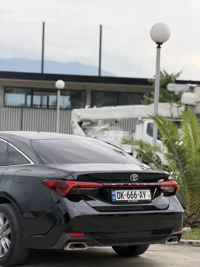 Toyota Avalon, миниатюра 3